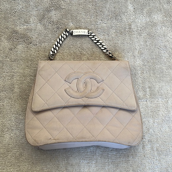 CHANEL Hand Bag with Silver Chain Clutch - Picture 1 of 5